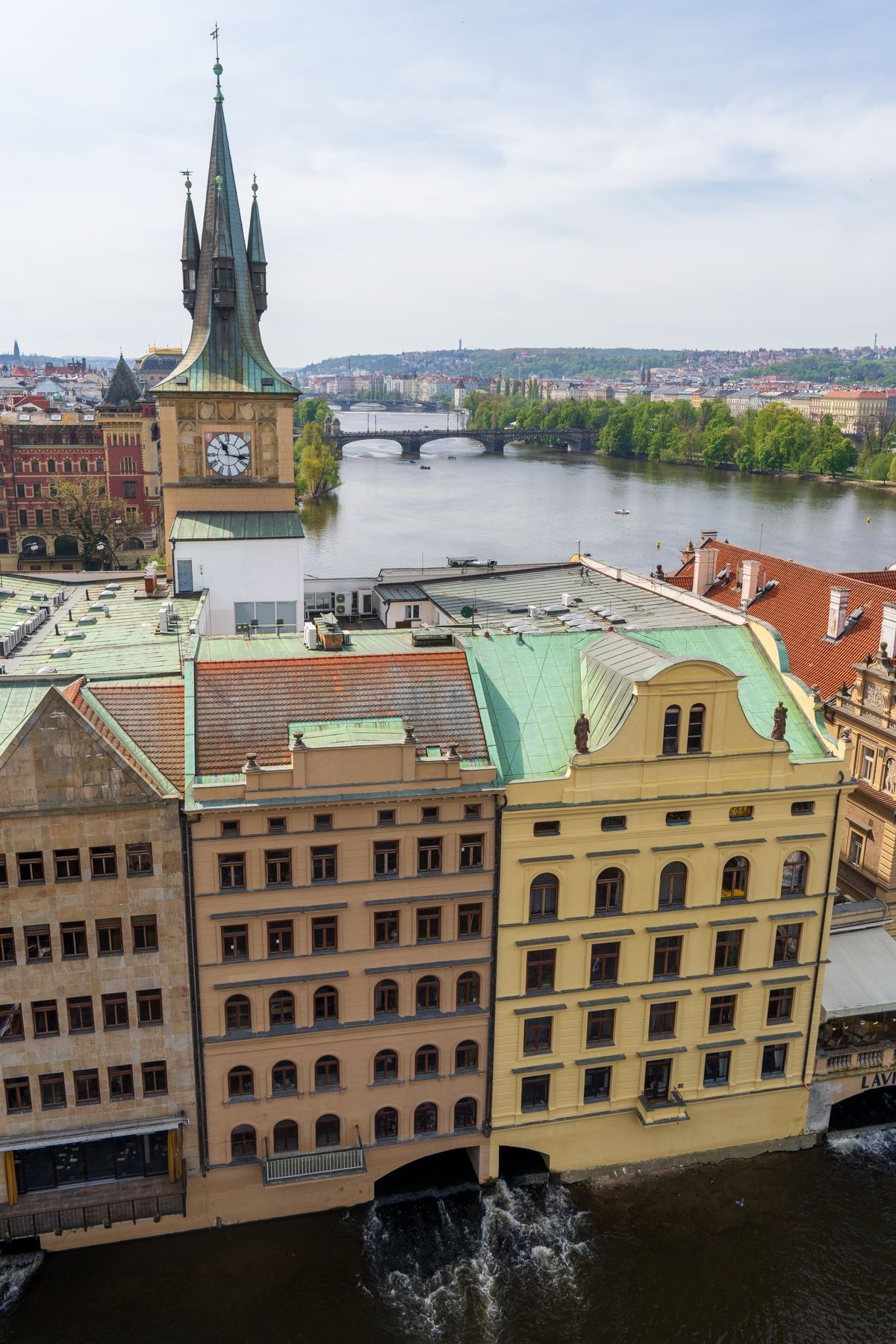 Staré Mesto a Vltava v Prahe